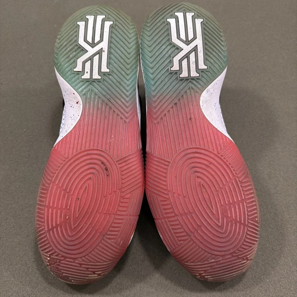 RARE‎ 11.5 Nike Kyrie 2 Doernbecher 2016 No Box CLEAN!!
